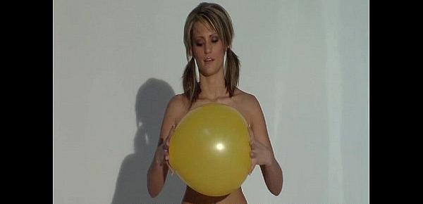  Teen pops balloon topless with nails